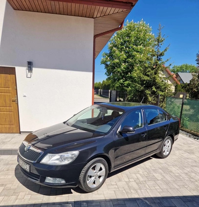 Skoda Octavia cena 28800 przebieg: 295708, rok produkcji 2011 z Wyszków małe 172